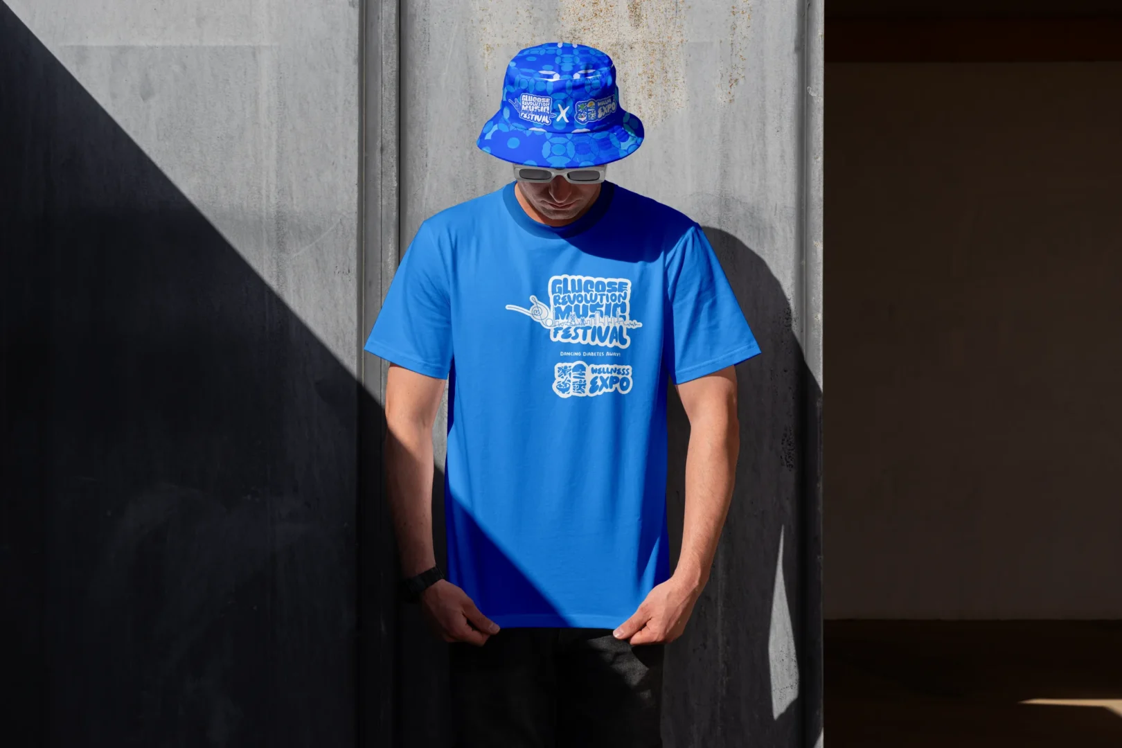 Bucket hat and festival tee